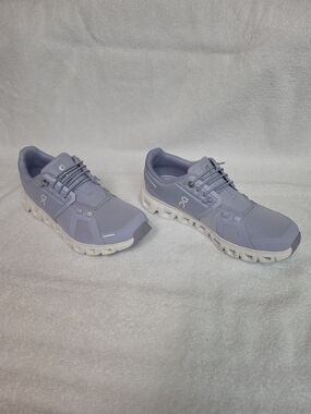 On Running Cloud WOMENS Cloud 6 Running Shoes - Lavender/White